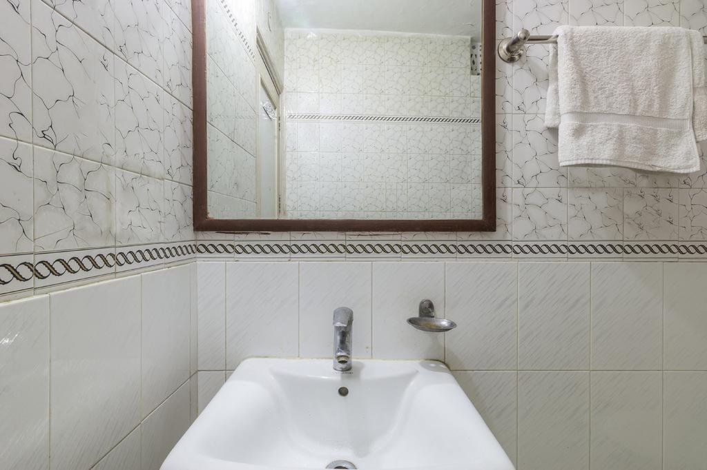 Sahara International Deluxe Hotel Ню Делхи Екстериор снимка